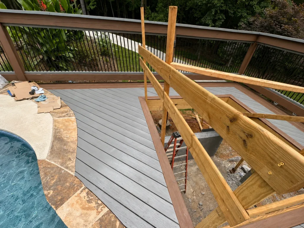 Residential composite deck completed in the Fort Wayne area